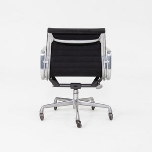 1992 Herman Miller Eames Aluminum Group Management Desk Chair in Black Fabric
