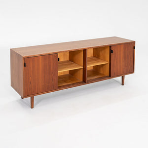 1950s Florence Knoll Credenza in Solid Walnut with Leather Pulls and Walnut Legs