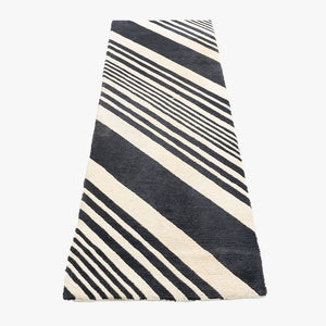 2010s Sue Timney for The Rug Company Bias Cut Rug of Tibetan Wool 96x30 inches