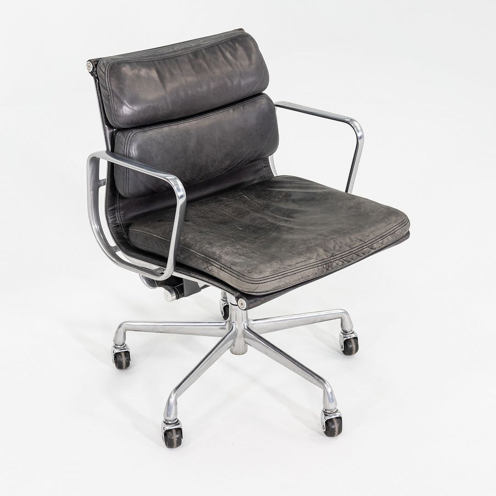 1994 Herman Miller Eames Soft Pad Management Desk Chair Black Leather Upholstery