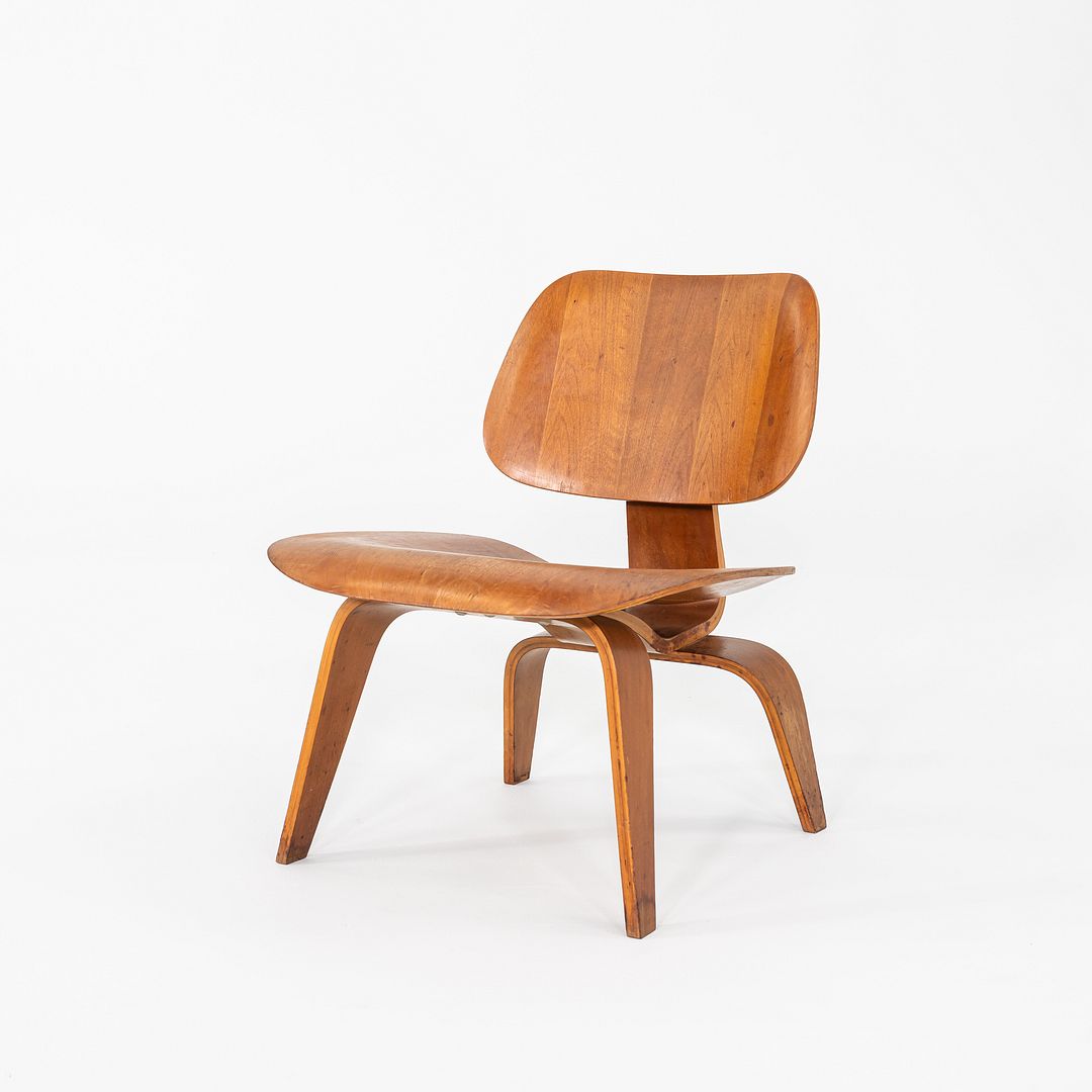 C. 1947 Herman Miller Evans Eames LCW Lounge Chair Walnut w/ 5-2-5 Screw Pattern