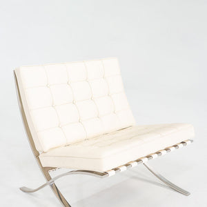 1970s Pair of Mies van der Rohe Knoll Barcelona Chairs with Stainless Frames