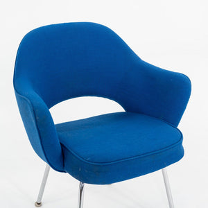 1980s Pair of Eero Saarinen for Knoll Executive Dining Arm Chairs in Blue Fabric