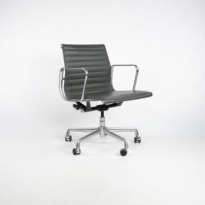 2007 Herman Miller Eames Aluminum Group Management Desk Chair Grey 2x Available