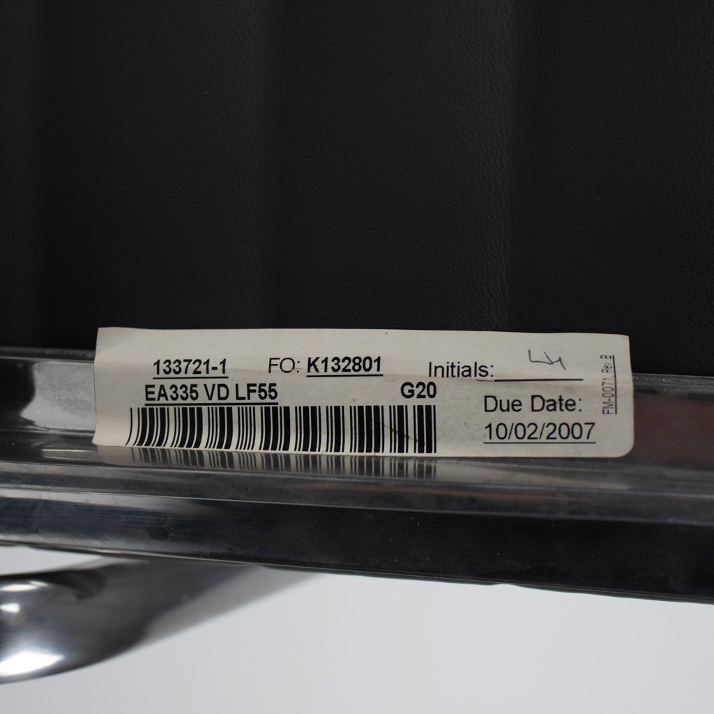 2007 Herman Miller Eames Aluminum Group Management Desk Chair Grey 2x Available
