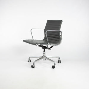 2007 Herman Miller Eames Aluminum Group Management Desk Chair Grey 2x Available