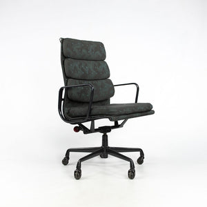 1990 Soft Pad Executive Desk Chair by Charles and Ray Eames for Herman Miller in Patterned Fabric