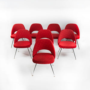 2018 Model 72C Armless Executive Dining Chairs by Eero Saarinen for Knoll in Red Fabric