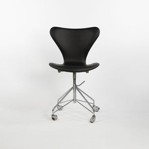 1966 Series 7 Desk Chair, Model 3117 by Arne Jacobsen for Fritz Hansen in Black Leather