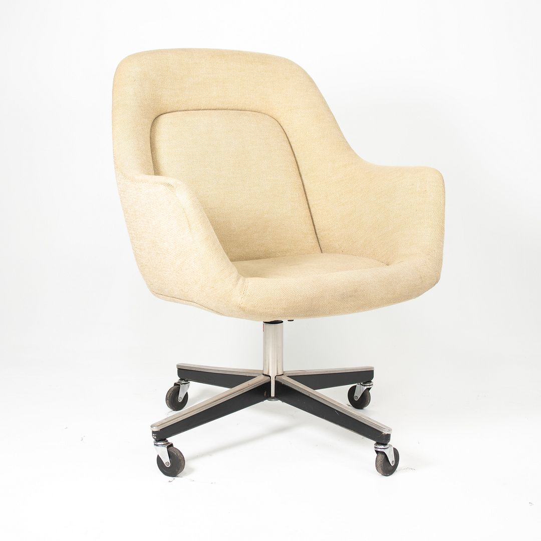 1977 Pearson Executive Chair by Max Pearson for Knoll 4x Available