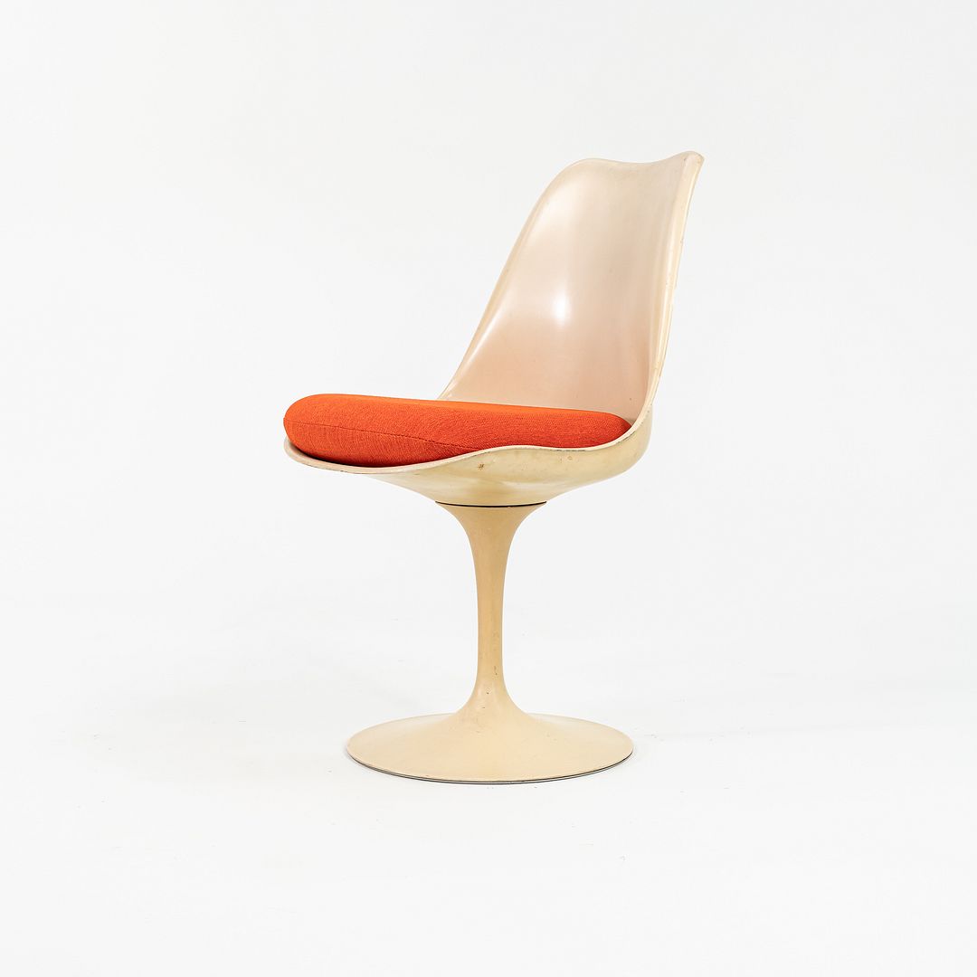 SOLD 1960s Set of Four Tulip Pedestal Side Chairs, Model 151C by Eero Saarinen for Knoll