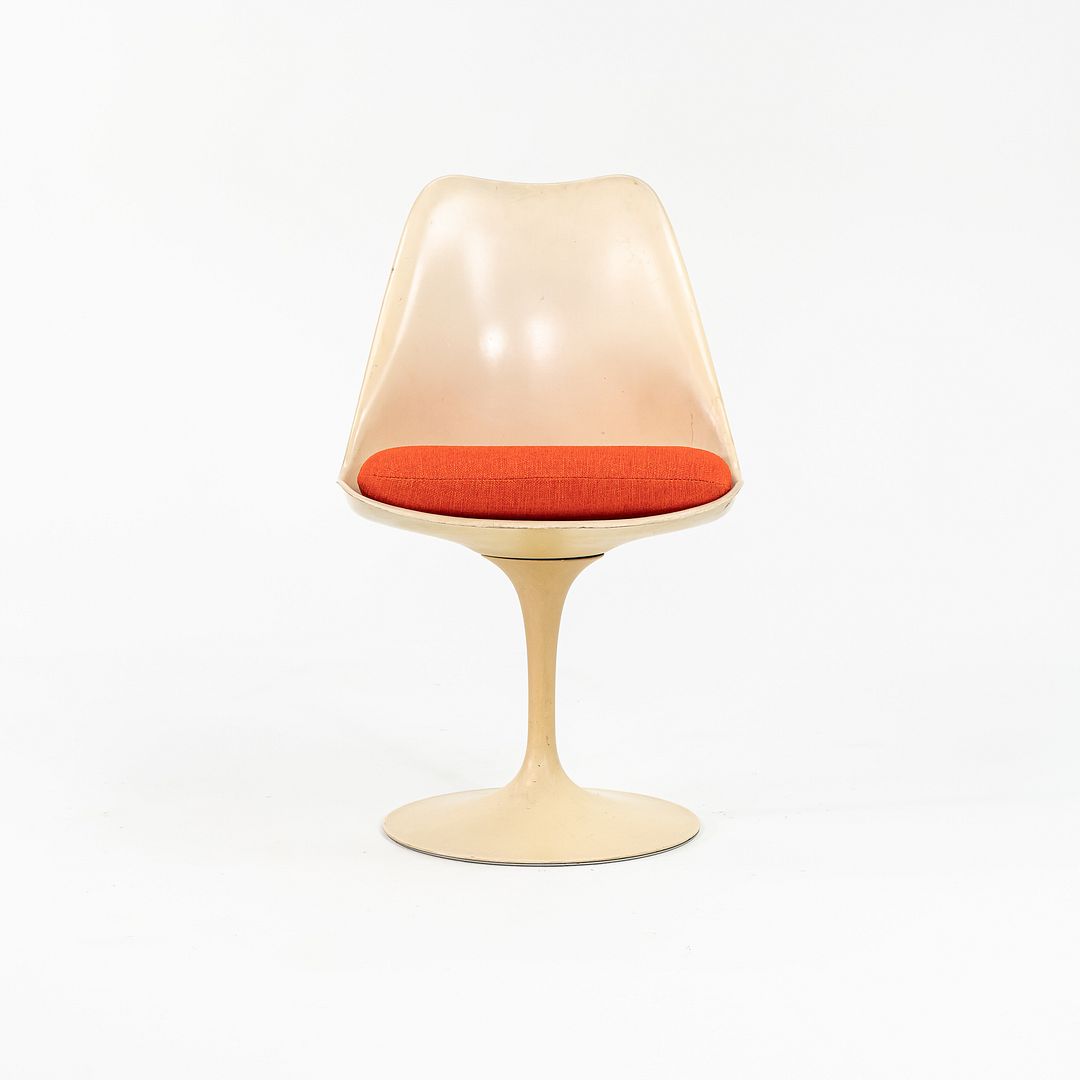 SOLD 1960s Set of Four Tulip Pedestal Side Chairs, Model 151C by Eero Saarinen for Knoll