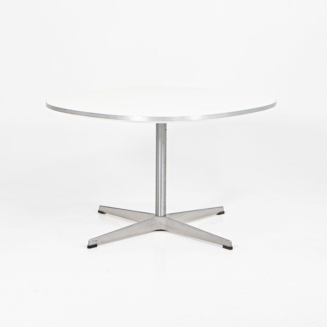 2005 Piet Hein and Bruno Matthson Fritz Hansen Super-Circular Table 30 inches