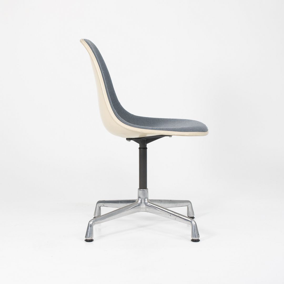 1987 Herman Miller Eames EC430 Swivel Desk Chair in White with Blue Upholstery