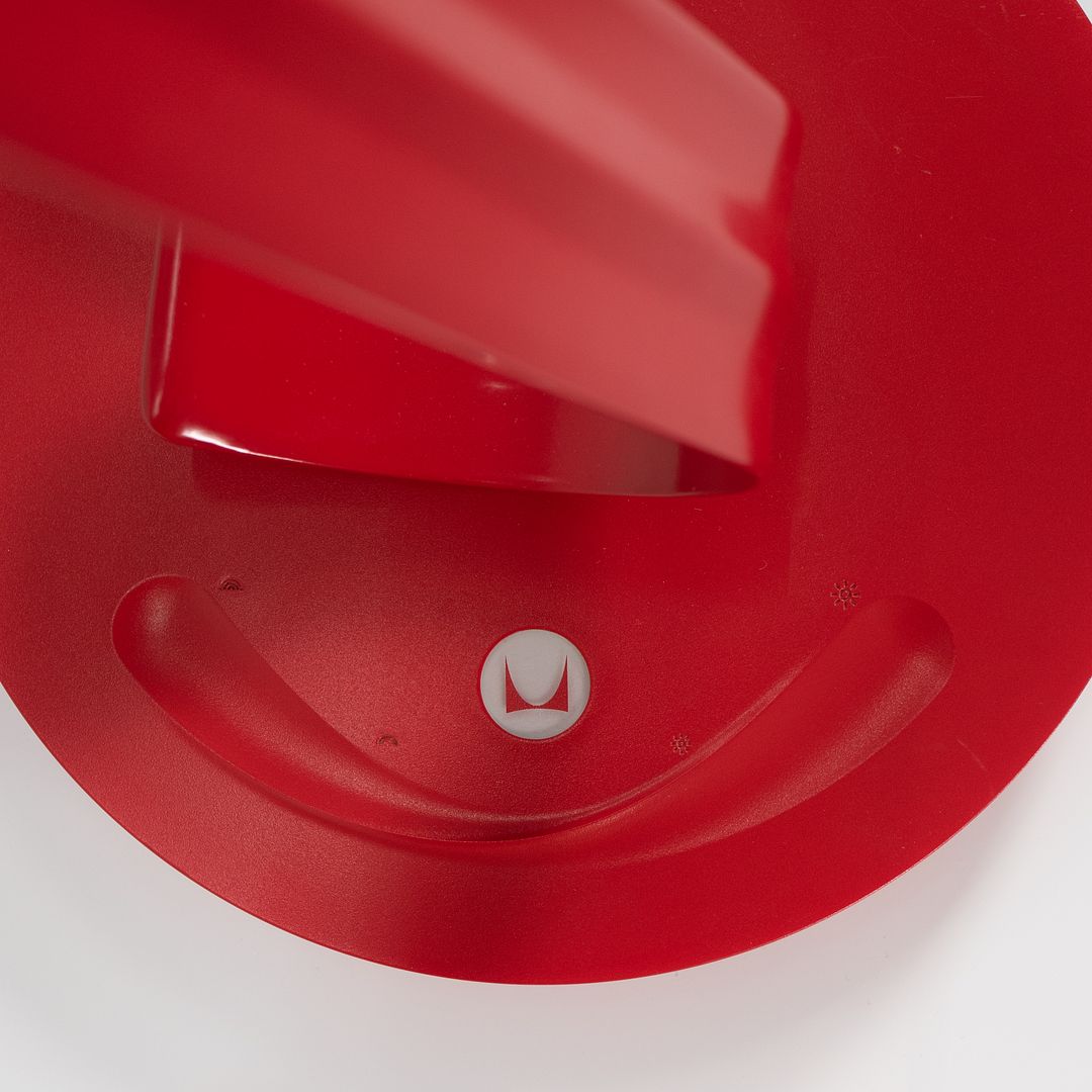 2007 Leaf Personal Light by Yves Behar for Herman Miller 2x Available