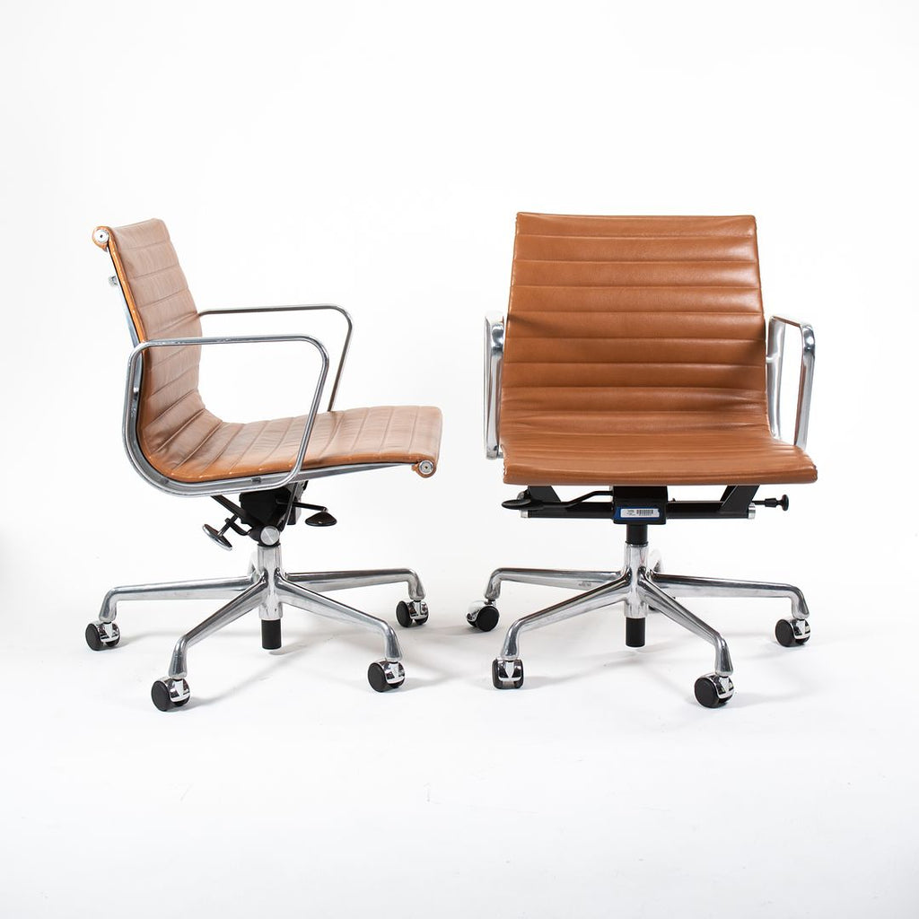 SOLD 2011 Herman Miller Eames Aluminum Group Management Desk Chair Caramel Leather 3x Available