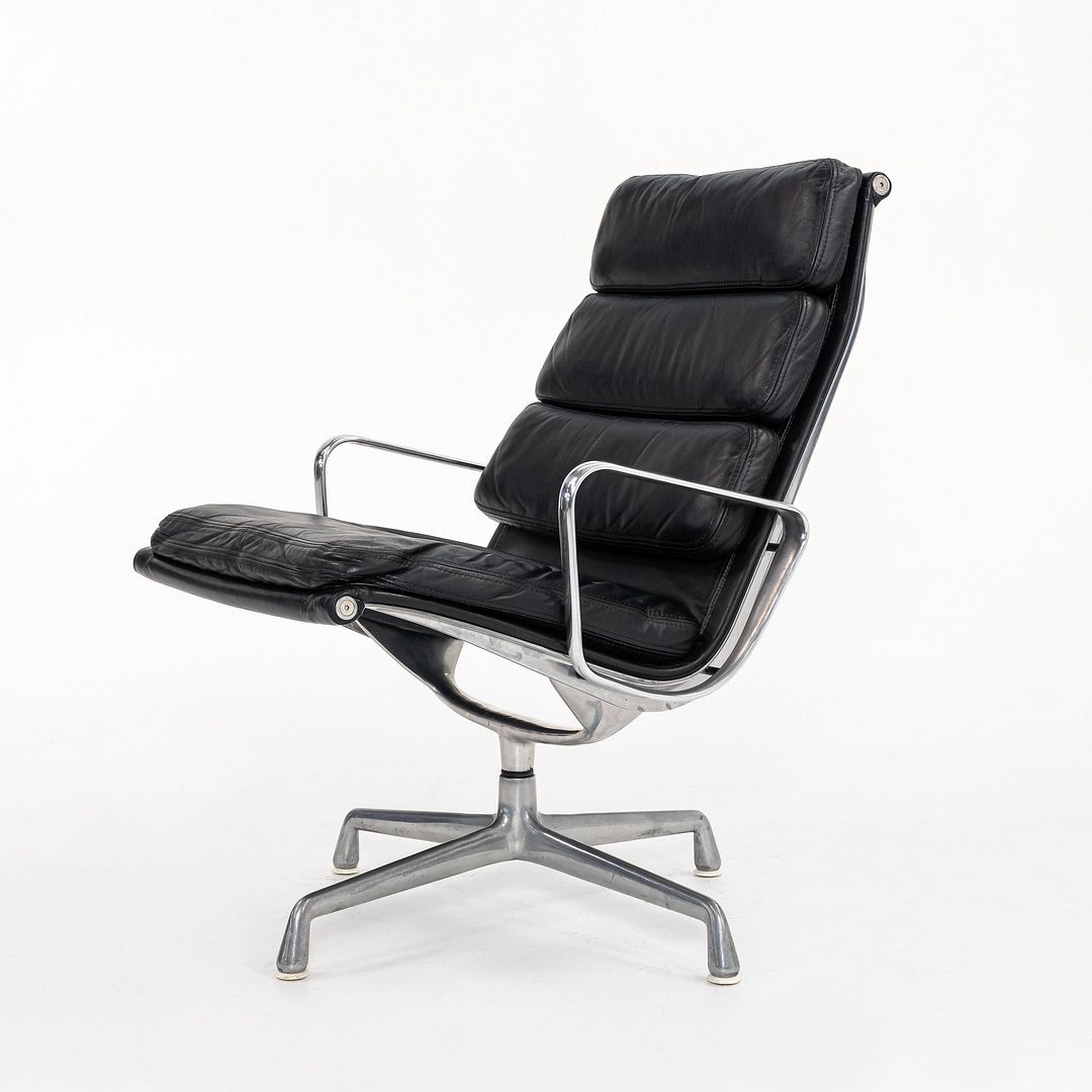 1970s Eames Aluminum Group Soft Pad Lounge Chair, EA216 by Charles and Ray Eames for Herman Miller 6x Available