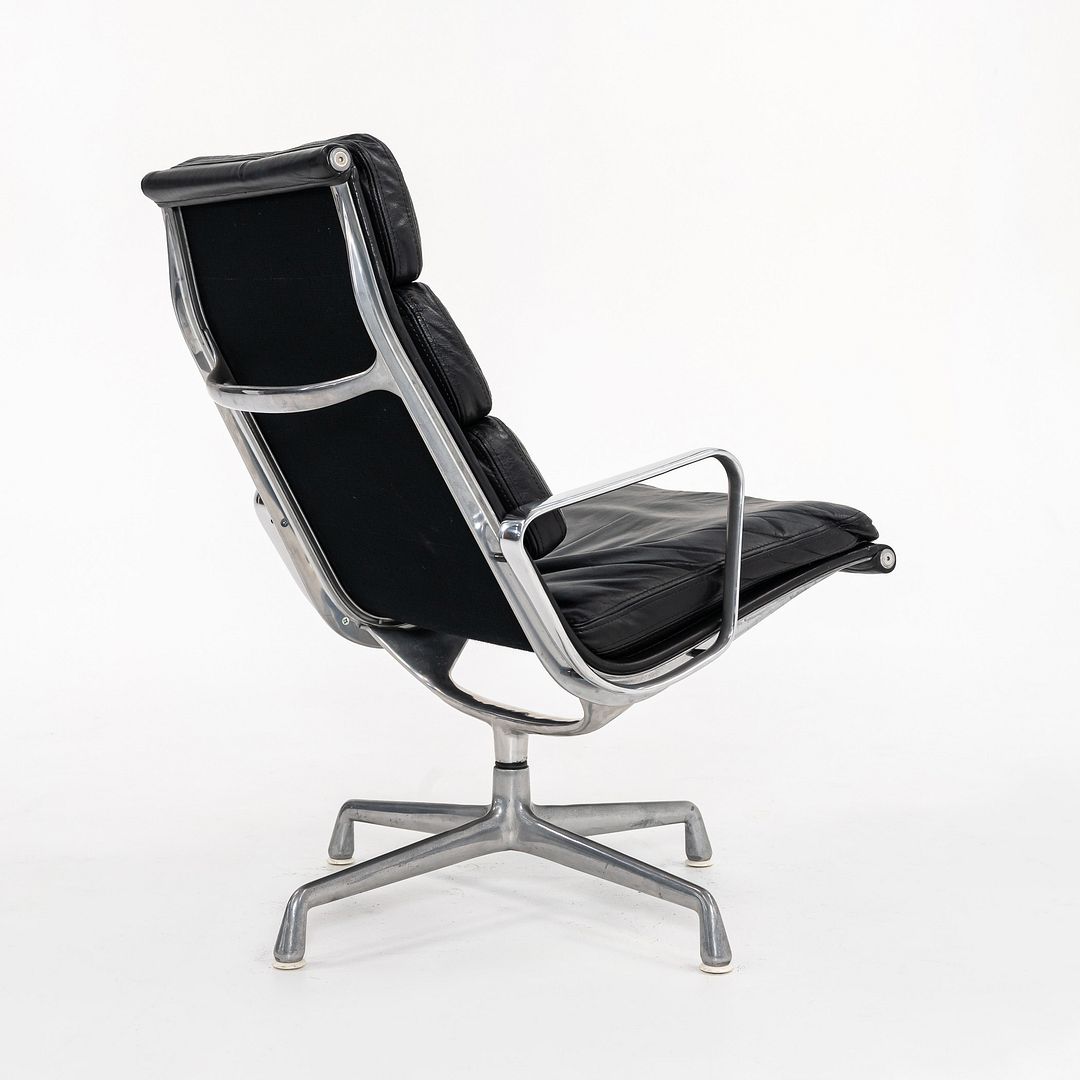 1970s Eames Aluminum Group Soft Pad Lounge Chair, EA216 by Charles and Ray Eames for Herman Miller 6x Available
