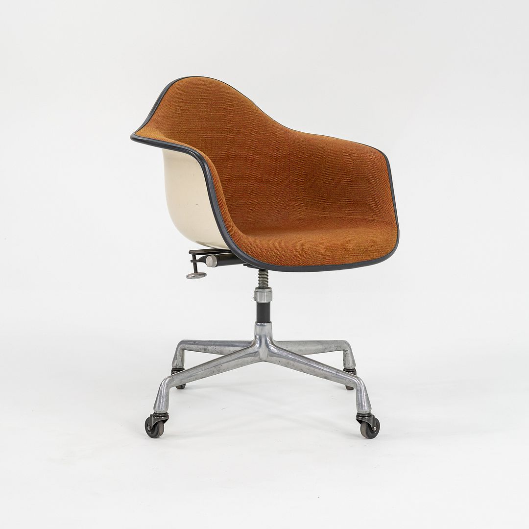 1970s Herman Miller Eames EC434 Upholstered Arm Shell Chair in Brown/Orange