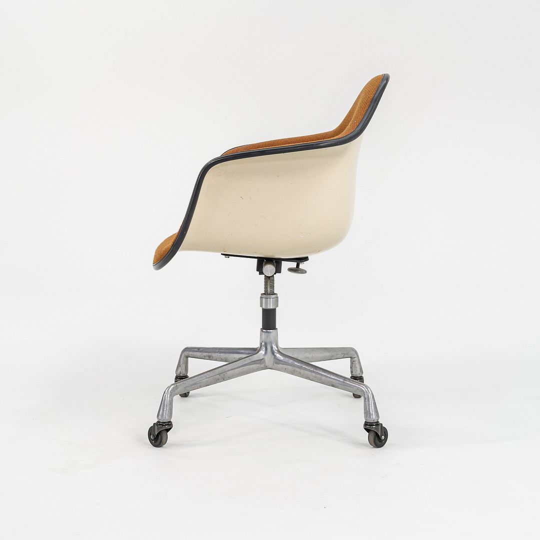 1970s Herman Miller Eames EC434 Upholstered Arm Shell Chair in Brown/Orange