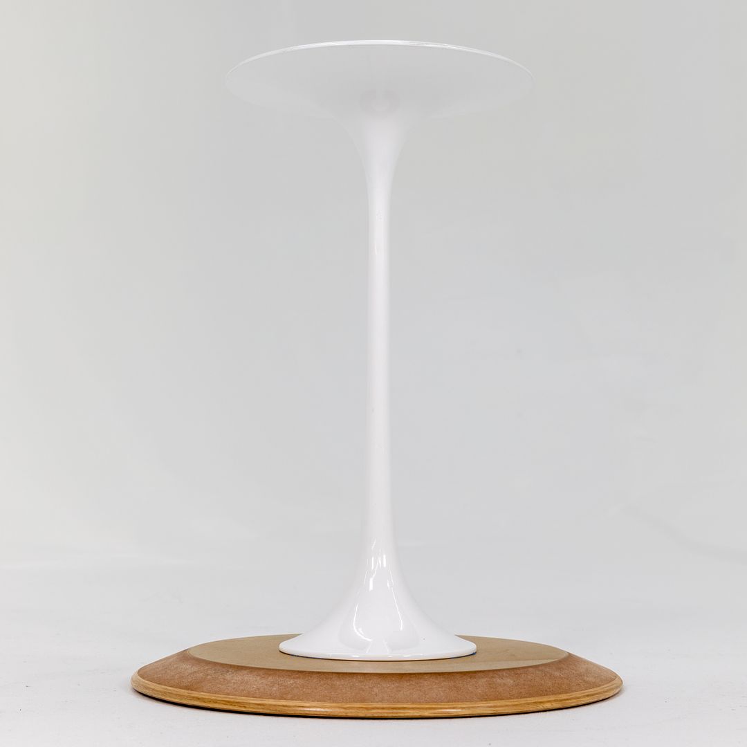 SOLD 2022 Tulip Side Table, Model 16OTR by Eero Saarinen for Knoll in Oak with 16 inch Top