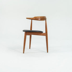 1960s FH4104 Heart Chair by Hans Wegner for Fritz Hansen in Oak w/ Leather Seat