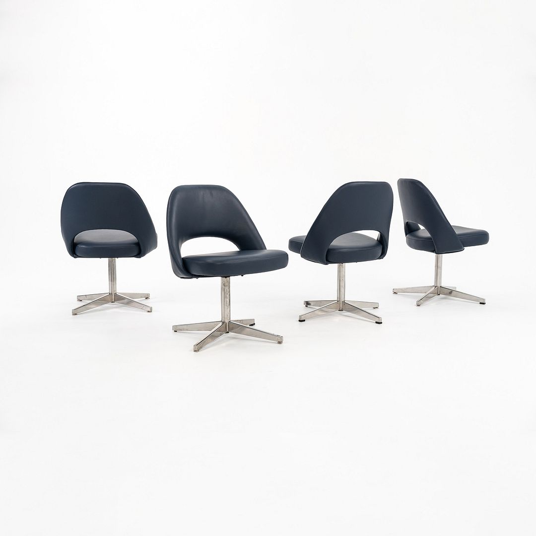1970s Set of Four Armless Executive Pedestal Chairs by Eero Saarinen for Knoll in Blue Edelman Leather