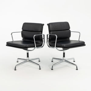 2000 Soft Pad Management Chair, EA208 by Charles and Ray Eames for Vitra in Black Leather 1x Available