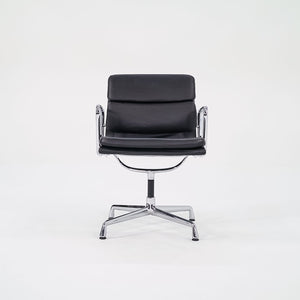 2000 Soft Pad Management Chair, EA208 by Charles and Ray Eames for Vitra in Black Leather 1x Available