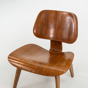 SOLD 1946 LCW Chair by Ray and Charles Eames for Evans Products Walnut, Steel