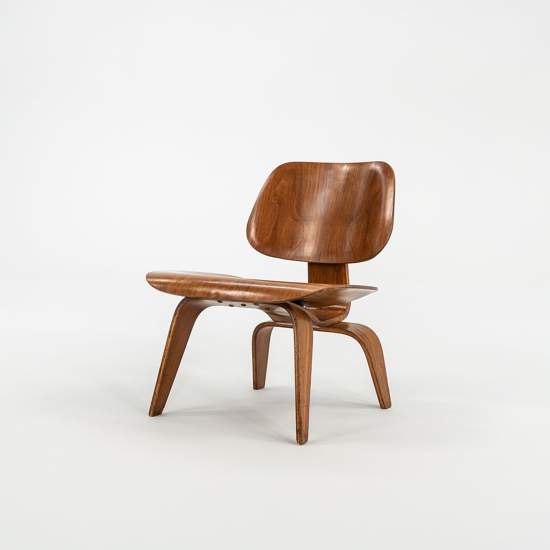 SOLD 1946 LCW Chair by Ray and Charles Eames for Evans Products Walnut, Steel