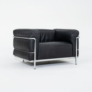 2006 LC3 Fauteuil Grand Confort Lounge Chair, Grand Modele by Le Corbusier, Pierre Jeanneret, Charlotte Perriand for Cassina in Chrome and Black Leather 1x Available