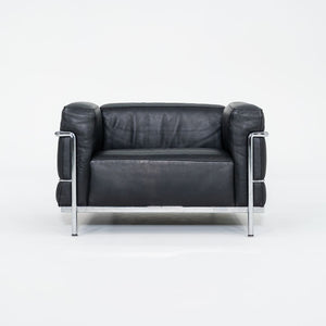 2006 LC3 Fauteuil Grand Confort Lounge Chair, Grand Modele by Le Corbusier, Pierre Jeanneret, Charlotte Perriand for Cassina in Chrome and Black Leather 1x Available