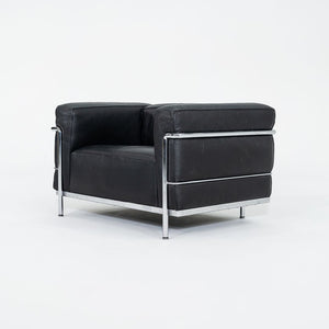 2006 LC3 Fauteuil Grand Confort Lounge Chair, Grand Modele by Le Corbusier, Pierre Jeanneret, Charlotte Perriand for Cassina in Chrome and Black Leather 1x Available