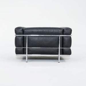 2006 LC3 Fauteuil Grand Confort Lounge Chair, Grand Modele by Le Corbusier, Pierre Jeanneret, Charlotte Perriand for Cassina in Chrome and Black Leather 1x Available