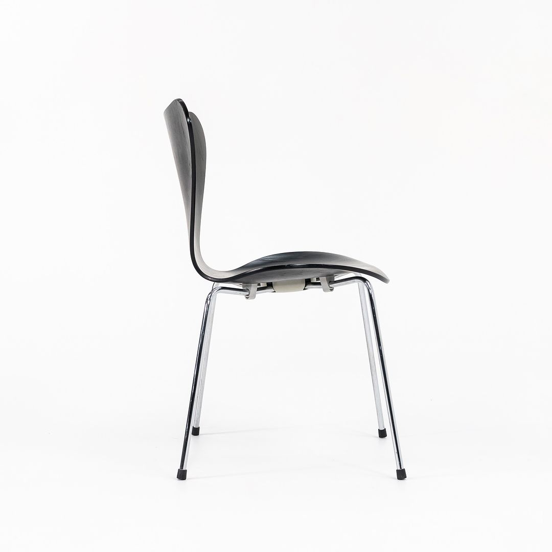 SOLD 1998 Series 7 Chair, Model 3107 by Arne Jacobsen for Fritz Hansen in Ebonized Ash 7x Available