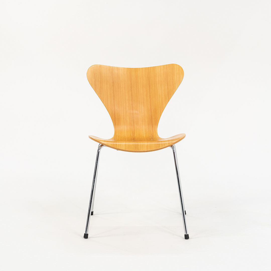 1998 Fritz Hansen Series 7 Side Chair, Model 3107 by Arne Jacobsen for Fritz Hansen in Beech, Sets Available