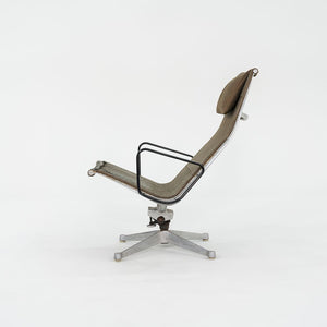 1958 Aluminum Group Lounge Chair, Model 682 by Ray and Charles Eames for Herman Miller in Rare Ratan Fabric