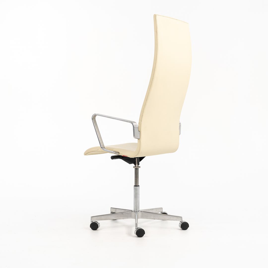 2008 Oxford Chair Model 3272 by Arne Jacobsen for Fritz Hansen in Ivory Leather 10x Available