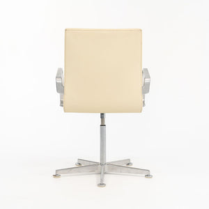 2008 Oxford Chair, Model 3291W by Arne Jacobsen for Fritz Hansen in Ivory Leather 6x Available