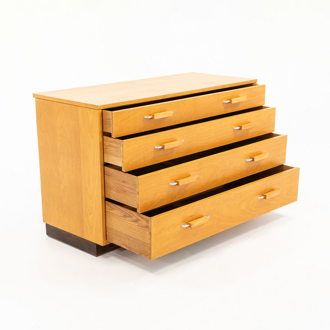 1939 Flexible Home Arrangements 4-Drawer Dresser by Eliel Saarinen, J. Robert Swanson, Pipsan Saarinen Swanson for Johnson Furniture Co. in Birch