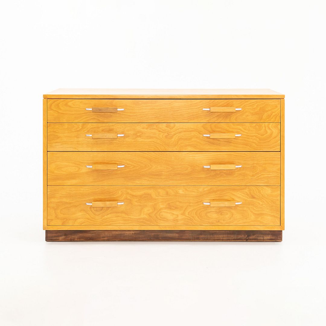 1939 Flexible Home Arrangements Birch 4-Drawer Drawer Dresser By Eliel Saarinen, J. Robert Swanson, Pipsan Saarinen Swanson For Johnson Furniture Co. in Birch