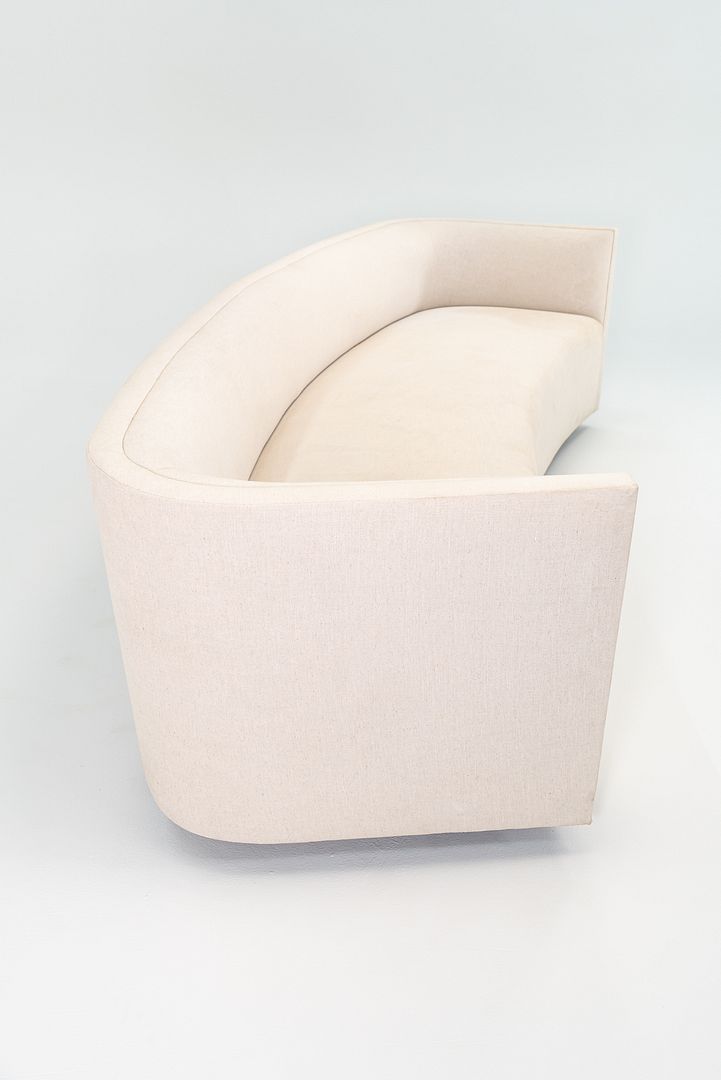 2020 Custom Sculptural Sofa in Off-White Linen-Like Fabric