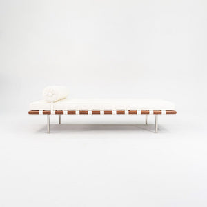 2023 Barcelona Couch Model 258L by Mies van der Rohe for Knoll