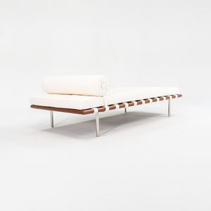 2023 Barcelona Couch Model 258L by Mies van der Rohe for Knoll