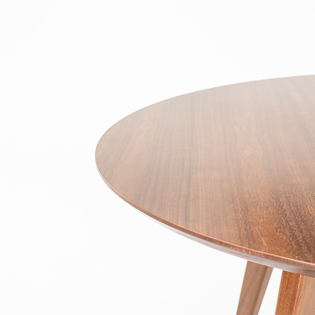2023 Risom Round Walnut Dining Table, Model 642TR by Jens Risom for Knoll in Walnut