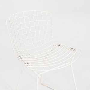 1960s Pair of Harry Bertoia Knoll Childs Wire Chairs White Powder Coated Steel