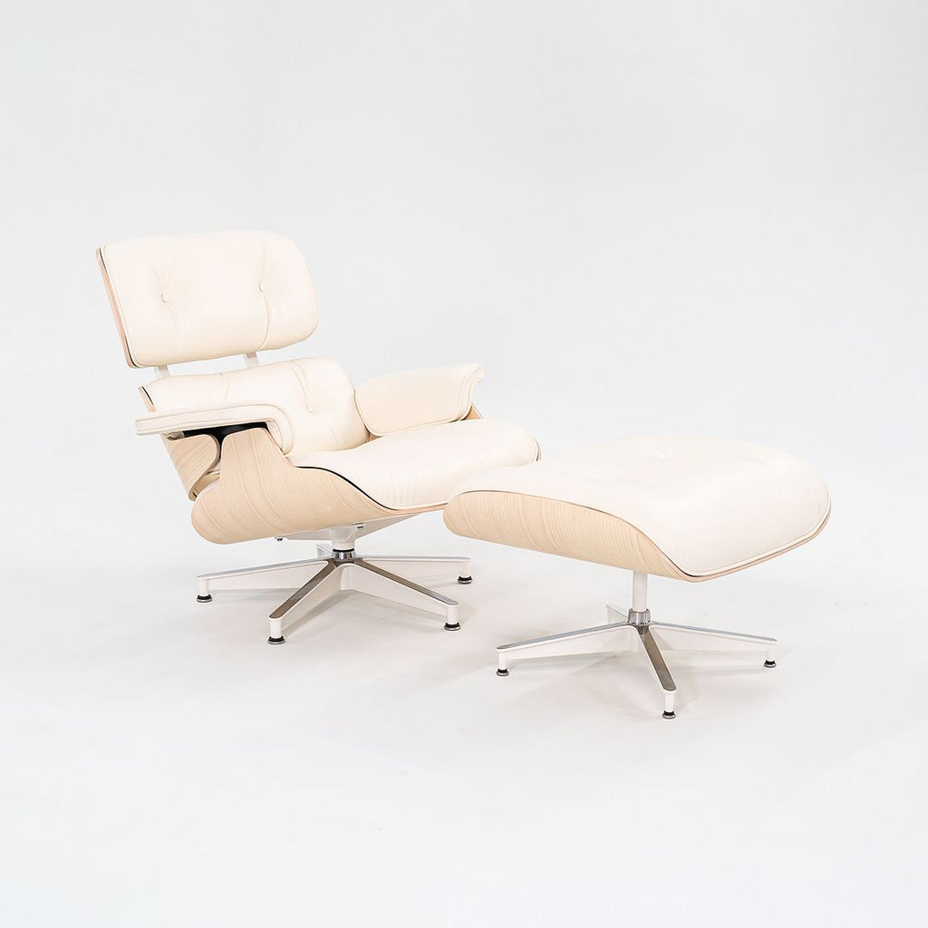 2023 670 / 671 Eames Lounge Chair and Ottoman by Charles and Ray Eames for Herman Miller in Ivory Leather and Ash