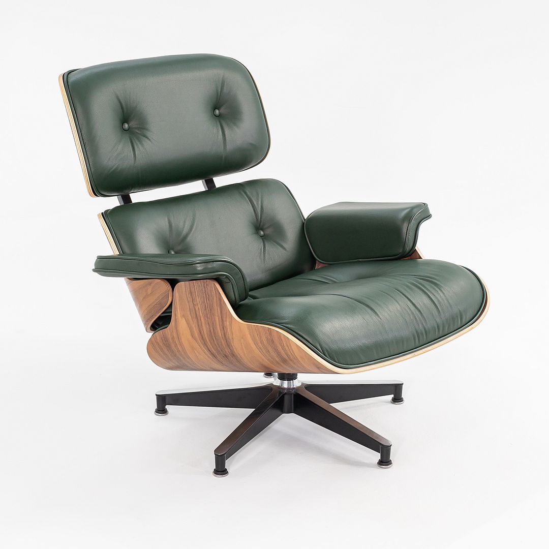 2023 670 / 671 Eames Lounge Chair and Ottoman by Charles and Ray Eames for Herman Miller in Green Leather and Walnut