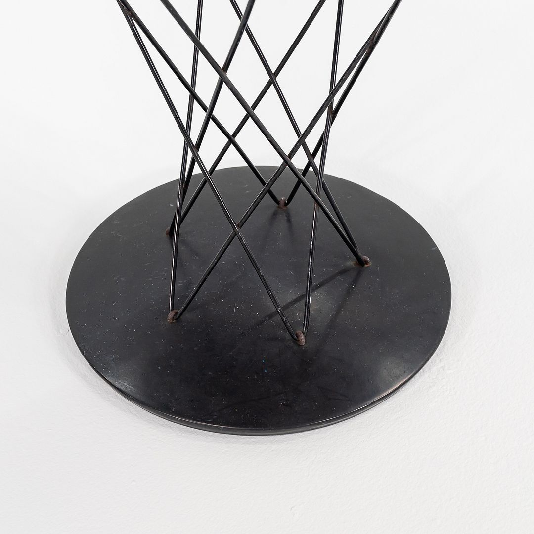 1960s Knoll Cyclone Side Table, Model 87 by Isamu Noguchi for Knoll with 24 inch Top
